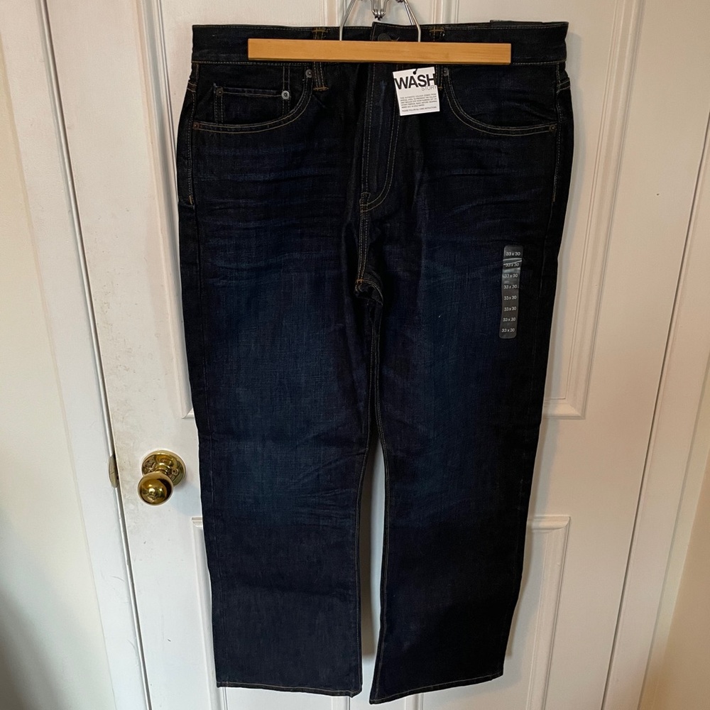 NWT Relaxed Fit GAP jeans
